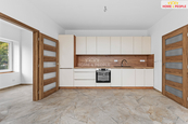 Pronájem, Byt 2+kk, Chrášťany, cena 13500 CZK / objekt / měsíc, nabízí 