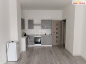 Pronájem, Byt 1+kk, Milovice, cena 11500 CZK / objekt / měsíc, nabízí 