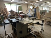 Nabízíme k prodeji výrobní areál v obci Kateřinice u Vsetína, cena 8850000 CZK / objekt, nabízí 