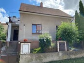 Prodej rodinného domu 4+1 s pozemkem 319m2, Libčice nad Vltavou, cena 8700000 CZK / objekt, nabízí Reality PROSTOR s.r.o