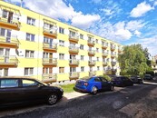 Prodej bytu 3+1 v osobním vlastnictví 69 m2 s balkonem v centru Nového Boru, okres Česká Lípa, cena 2650000 CZK / objekt, nabízí