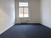 Exkluzivně nabízíme pronájem bytu 2+1 s balkonem (76,90m2) , ul. Jiřího z Poděbrad, Mělník, cena 16000 CZK / objekt / měsíc, nabízí 