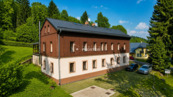 Exkluzivně nabízíme prodej rekreační chaty na krásném místě Smržovka, Jiřetín pod Bukovou, cena 13980000 CZK / objekt, nabízí 