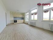 Pronájem bytu 2+KK s terasou, ul. Horní náměstí, Opava, cena 13400 CZK / objekt / měsíc, nabízí 
