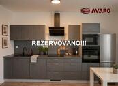 REZERVOVÁNO!!! Pronájem velmi pěkného bytu 2+kk, se zahradou a parkovacím místem ul. Vojanova, Opava, cena 12000 CZK / objekt / měsíc, nabízí AVAPO-realitní kancelář s.r.o.