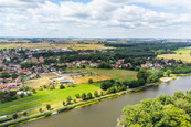 Prodej stavebního pozemku 1300 m2 v obci Záryby., cena 7000 CZK / m2, nabízí 