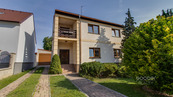 Pronájem rodinného domu, 5+2/G, T, Z, 180m2, ul. 5. května, Smečno., cena 30000 CZK / objekt / měsíc, nabízí