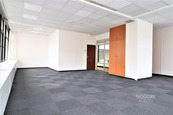 Pronájem kanceláře 66,4 m2 ulice Sokolovská, cena 10445 CZK / objekt / měsíc, nabízí 