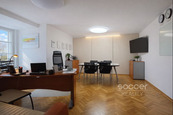 Pronájem kanceláře 3+1, 70 m2, Praha 6 - Bubeneč, ul. Na Zátorce., cena 25000 CZK / objekt / měsíc, nabízí 
