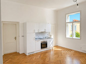 Pronájem bytu 2+kk, 65 m2, Praha 1 - Malá Strana, ul. Všehrdova., cena 27000 CZK / objekt / měsíc, nabízí 