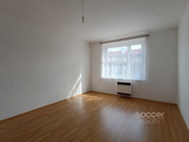 Pronájem bytu 2+kk/B/S, 61 m2, Praha 8 - Kobylisy, ul. Čimická., cena 17000 CZK / objekt / měsíc, nabízí Soccer Reality s.r.o.