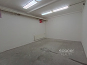 Pronájem skladu, 31 m2, Praha 10 - Dolní Měcholupy, ul. Ke Kablu., cena 150 CZK / m2 / měsíc, nabízí Soccer Reality s.r.o.