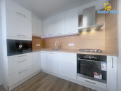 Pronájem bytu 3+1/L 60m3 Jánošíkova Praha 4 Krč, cena 26000 CZK / objekt / měsíc, nabízí