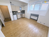 Pronájem garsonky 26m2 U Družstva Ideál Praha Nusle, cena 13000 CZK / objekt / měsíc, nabízí Reality Nebe