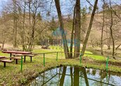 Unikátní pozemek na břehu řeky Blanice s vlastním rybníčkem, cena 499 CZK / m2, nabízí METROPOLIS REALITY, s.r.o.