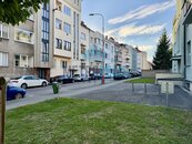 Prostorný a světlý byt 2+kk v cihlovém domě po rekonstrukci - Mladá Boleslav, cena 5150000 CZK / objekt, nabízí 