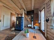 Novostavba finského srubového domu u Mnichova Hradiště a Mladé Boleslavi.