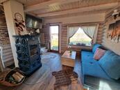 Novostavba finského srubového domu u Mnichova Hradiště a Mladé Boleslavi.