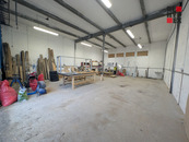 Pronájem komerčních prostor - hala, cena 18150 CZK / objekt / měsíc, nabízí 