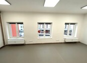 Pronájem kanceláře / ateliéru - ul. Dělnická, areál BIO Jičín (A0202), cena 5900 CZK / objekt / měsíc, nabízí 