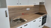 Pronájem bytu 2+kk v ulici A.Sochora v Teplicích (1305), cena 12900 CZK / objekt / měsíc, nabízí 