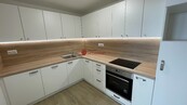 Pronájem bytu 2+1 v ulici A.Sochora v Teplicích (1703), cena 13900 CZK / objekt / měsíc, nabízí 