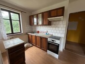 Nabízíme k pronájmu byt 1+1 v Jestřebí, (6)