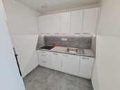 Pronájem bytu 2+1 v ulici A.Sochora v Teplicích (801), cena 10500 CZK / objekt / měsíc, nabízí 