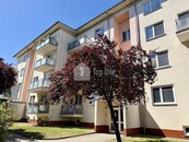Pronájem bytu 1+kk 35 m2/balkón/sklep, Roztoky, ul. Felklova, cena 11500 CZK / objekt / měsíc, nabízí 