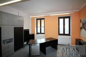Pronájem kancelářských prostor - 23,20 m2 v centru Tábora, cena 3200 CZK / objekt / měsíc, nabízí 