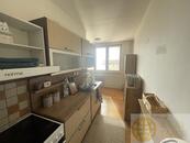 Pronájem bytu 2+1 s balkonem v Táboře na Kopečku, cena 12000 CZK / objekt / měsíc, nabízí 