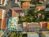 Moderní bydlení s privátní zahradou pro vás stavíme v centru Jihlavy na ulici Divadelní., cena 5300000 CZK / objekt, nabízí