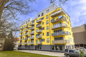 Pronájem novostavby bytu 1+kk, 36 m2, v 4.NP bytového domu s výtahem na ul. Vrchlického, Jihlava., cena 12500 CZK / objekt / měsíc, nabízí 