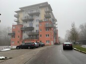 Pronájem venkovního parkovacího místa, ul. U Dlouhé stěny, Jihlava, cena 1000 CZK / objekt / měsíc, nabízí 