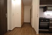 Pronájem bytu 1+1 37 m2, Čsl. Armády, Karviná, cena 7500 CZK / objekt / měsíc, nabízí 