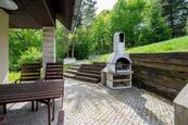 Nízkoenergetická chata se zahradou, v lese, u Prahy, cena 4600000 CZK / objekt, nabízí 