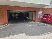 Prodej, garážové stání, 10m2, Rybova, Hradec Králové, cena 590000 CZK / objekt, nabízí