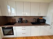 Pronájem bytu 2+kk , 59 m2, Praha 5, Jinonice, cena 27900 CZK / objekt / měsíc, nabízí Mgr. Jan Vodenka