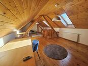 Pronájem mezonetového bytu 2+kk, 75 m, Babice u Říčan, cena 17000 CZK / objekt / měsíc, nabízí 