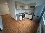 3+1/L 62m Praha 5 Zličín, cena 23000 CZK / objekt / měsíc, nabízí Mgr. Jan Vodenka