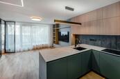 Exkluzivní 2+kk s velkou terasou po kompletní rekonstrukci Křižíkova ulice, Praha 8 Karlín, cena 13890000 CZK / objekt, nabízí 