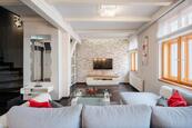 Prodám mezonet do vnitrobloku 3+kk (2 odděl.ložnice), 2 koupelny, 95m2, Nové Město, Praha 2, cena 14850000 CZK / objekt, nabízí 