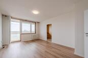 Krásný byt 3+1, po rekonstrukci, Kobylisy, cena 29900 CZK / objekt / měsíc, nabízí 