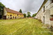 Prodej zemědělské usedlosti na pozemku 3 016 m2 v obci Mířovice-Ves Touškov., cena 4198000 CZK / objekt, nabízí 