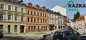 Nebytové prostory (61 m2) Tachov, ul. Nám. Republiky, cena 12000 CZK / objekt / měsíc, nabízí 