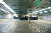 Nájem skladu 432 m2, pozemky, temperovaný, ÚVALY u Prahy, cena 140 CZK / m2, nabízí Realitní samoobsluha s.r.o.