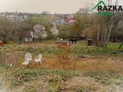 Zahrada v klidné části zahrádkářské kolonie v Domažlicích, cena 650000 CZK / objekt, nabízí 