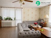 Prostorný RD o dispozici 7+kk jen 15 km od Prahy, cena 12700000 CZK / objekt, nabízí 