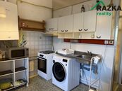 Byt 2+1 (65 m2) s lodžií Tachov, ul. Školní, cena 14000 CZK / objekt / měsíc, nabízí 