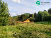 Prodej stavebního pozemku 963m v obci Noviny pod Ralskem, cena 990000 CZK / objekt, nabízí Realitní samoobsluha s.r.o.